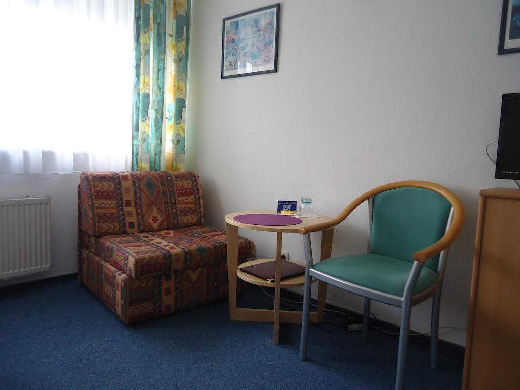 Hotel Central Oberursel Zewnętrze zdjęcie