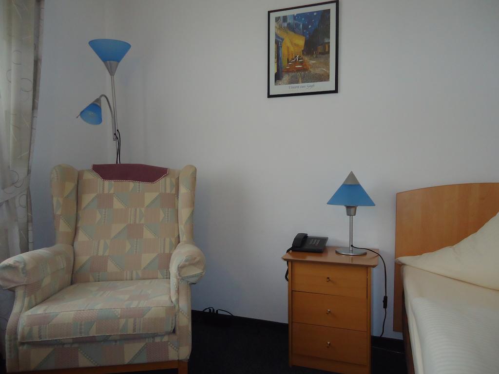 Hotel Central Oberursel Zewnętrze zdjęcie